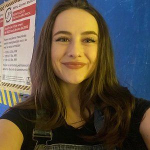 Meet your Posher, Helen